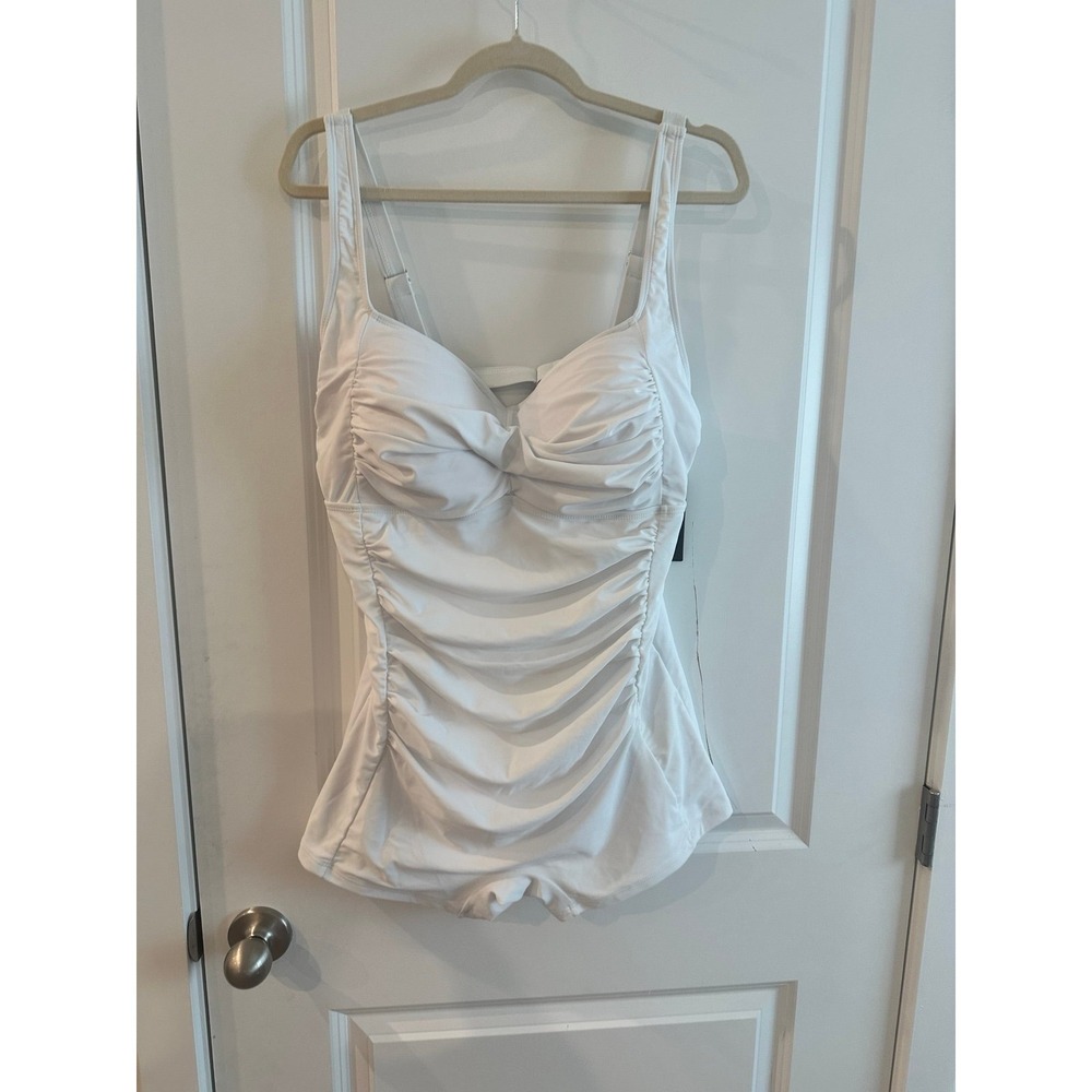 New DACI White Swimsuit One Piece Boyfriend Leg Sz 18W
